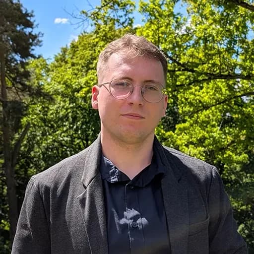 Renatas, Rebibook kūrėjas